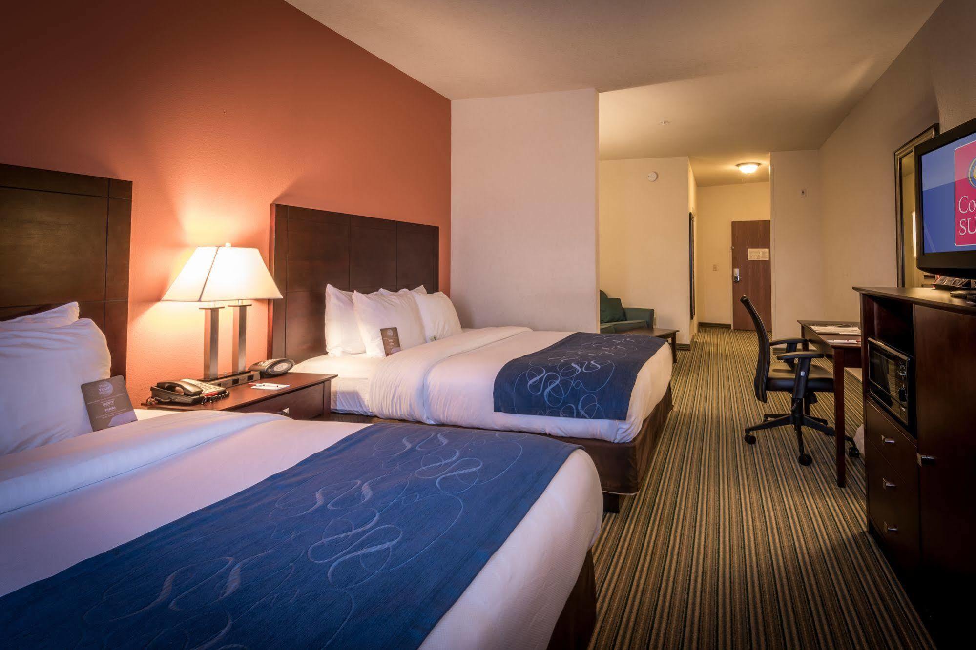 Best Western Dothan Inn & Suites Extérieur photo