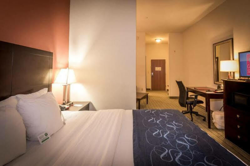 Best Western Dothan Inn & Suites Extérieur photo