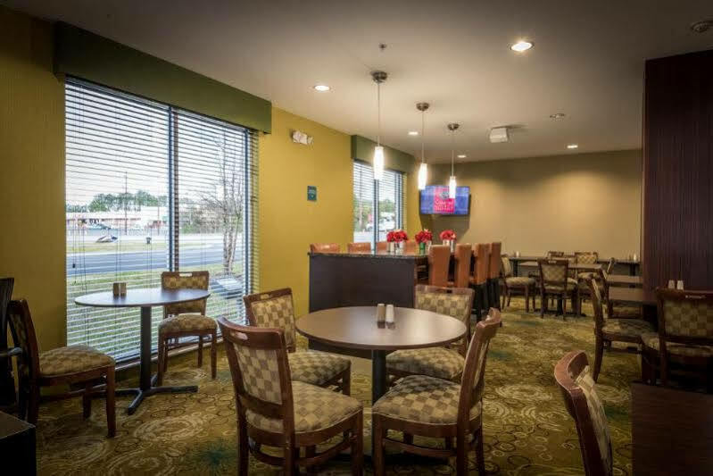 Best Western Dothan Inn & Suites Extérieur photo